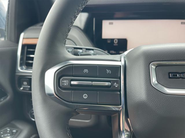 used 2025 GMC Yukon car, priced at $85,200