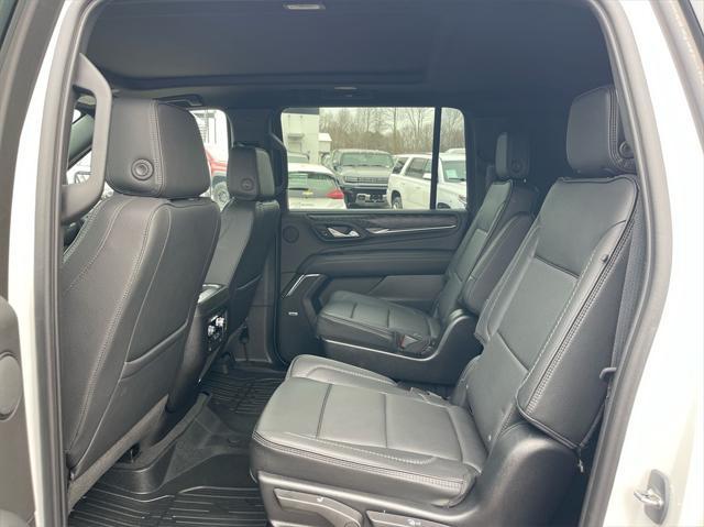 used 2023 GMC Yukon XL car