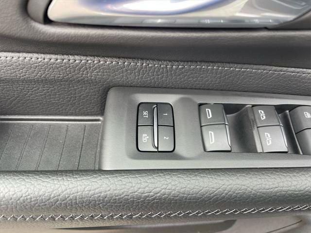 used 2023 GMC Yukon XL car