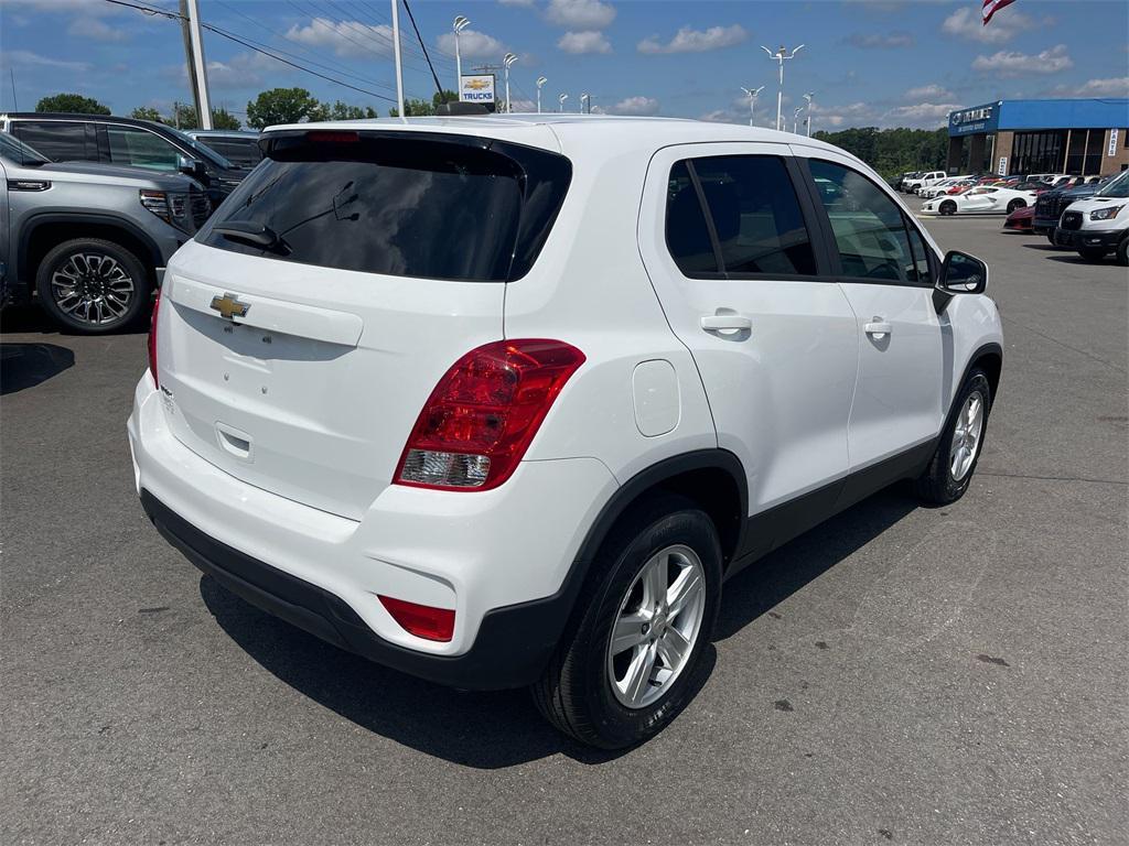 used 2022 Chevrolet Trax car, priced at $18,004
