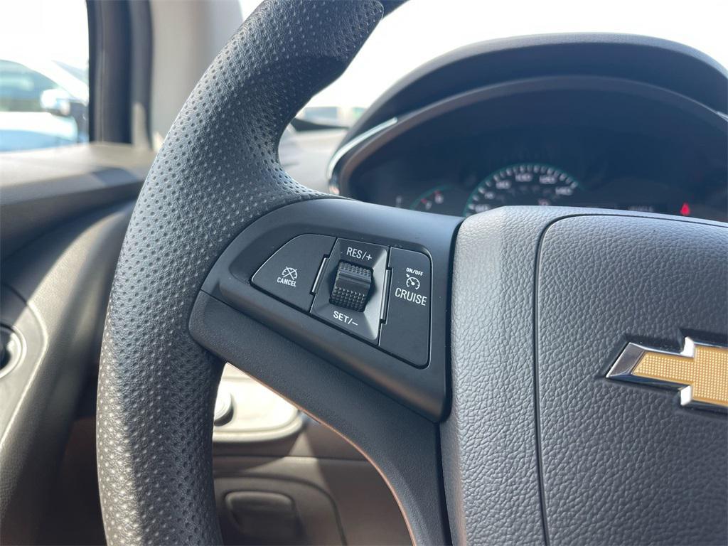used 2022 Chevrolet Trax car, priced at $18,004