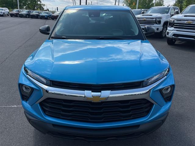 new 2025 Chevrolet TrailBlazer car, priced at $22,995