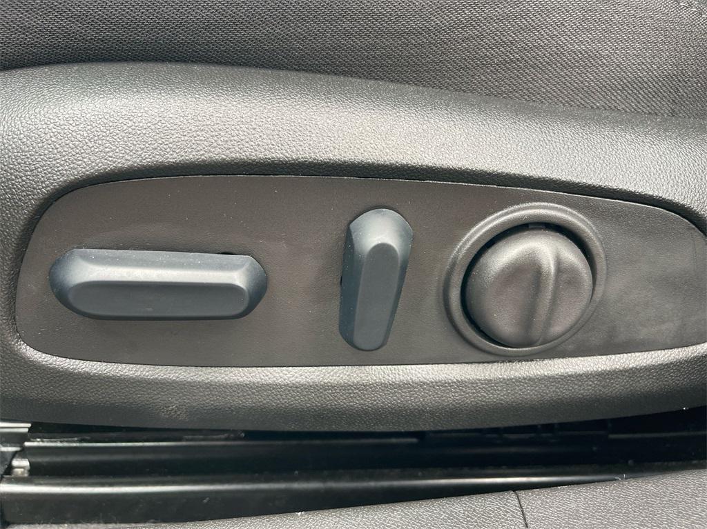 used 2024 Chevrolet Malibu car, priced at $19,450