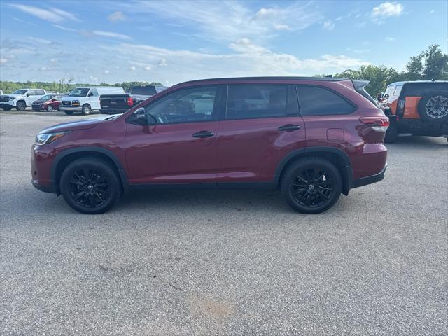 used 2019 Toyota Highlander car, priced at $19,980