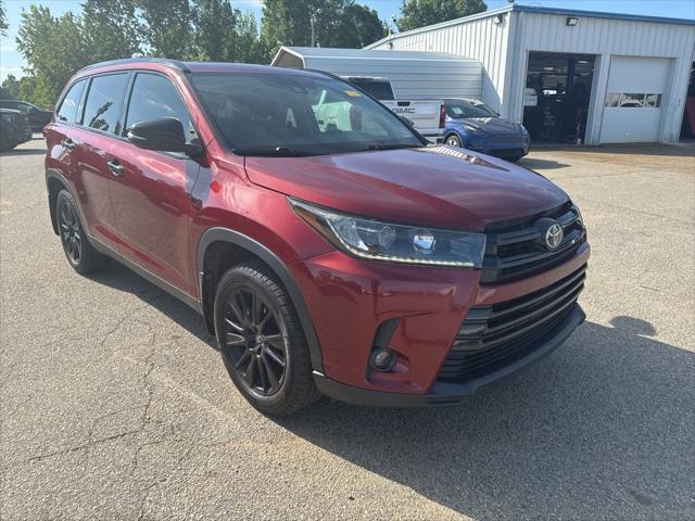 used 2019 Toyota Highlander car, priced at $19,980