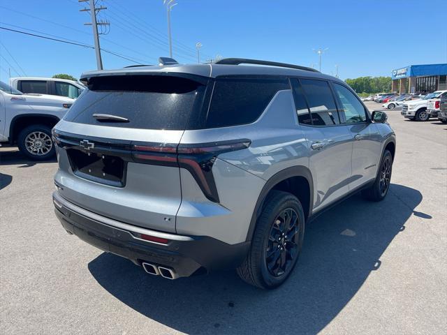 used 2024 Chevrolet Traverse car