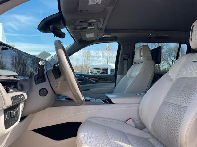 used 2021 Cadillac Escalade ESV car, priced at $65,460