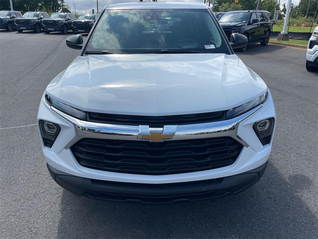 new 2026 Chevrolet TrailBlazer car, priced at $25,585