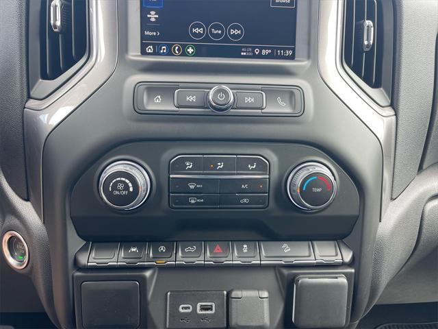 new 2025 Chevrolet Silverado 1500 car, priced at $42,695