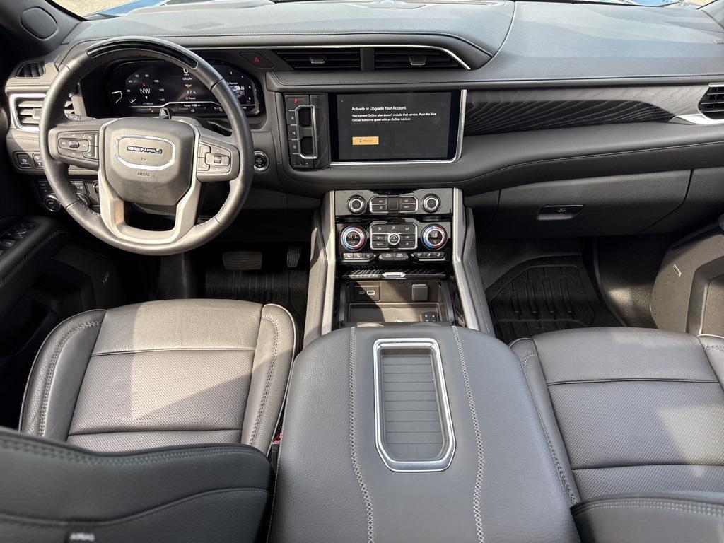 used 2024 GMC Yukon XL car, priced at $71,890