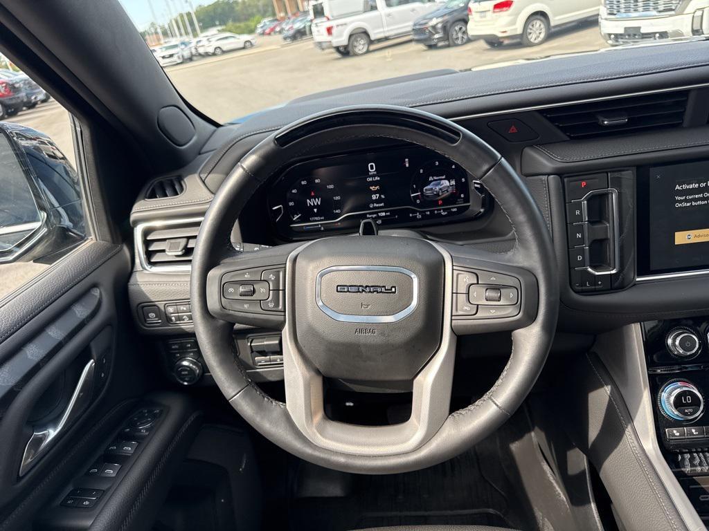 used 2024 GMC Yukon XL car, priced at $71,890