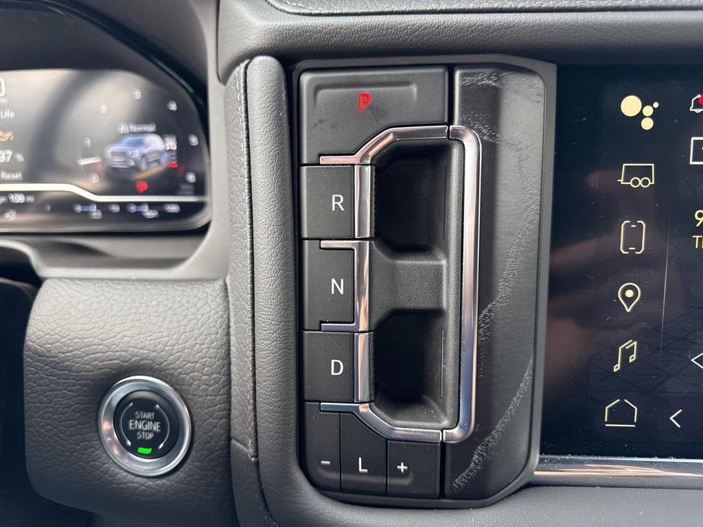 used 2024 GMC Yukon XL car, priced at $71,890