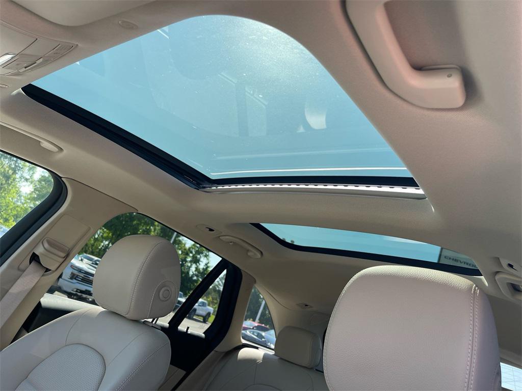 used 2022 Mercedes-Benz GLC 300 car, priced at $31,975