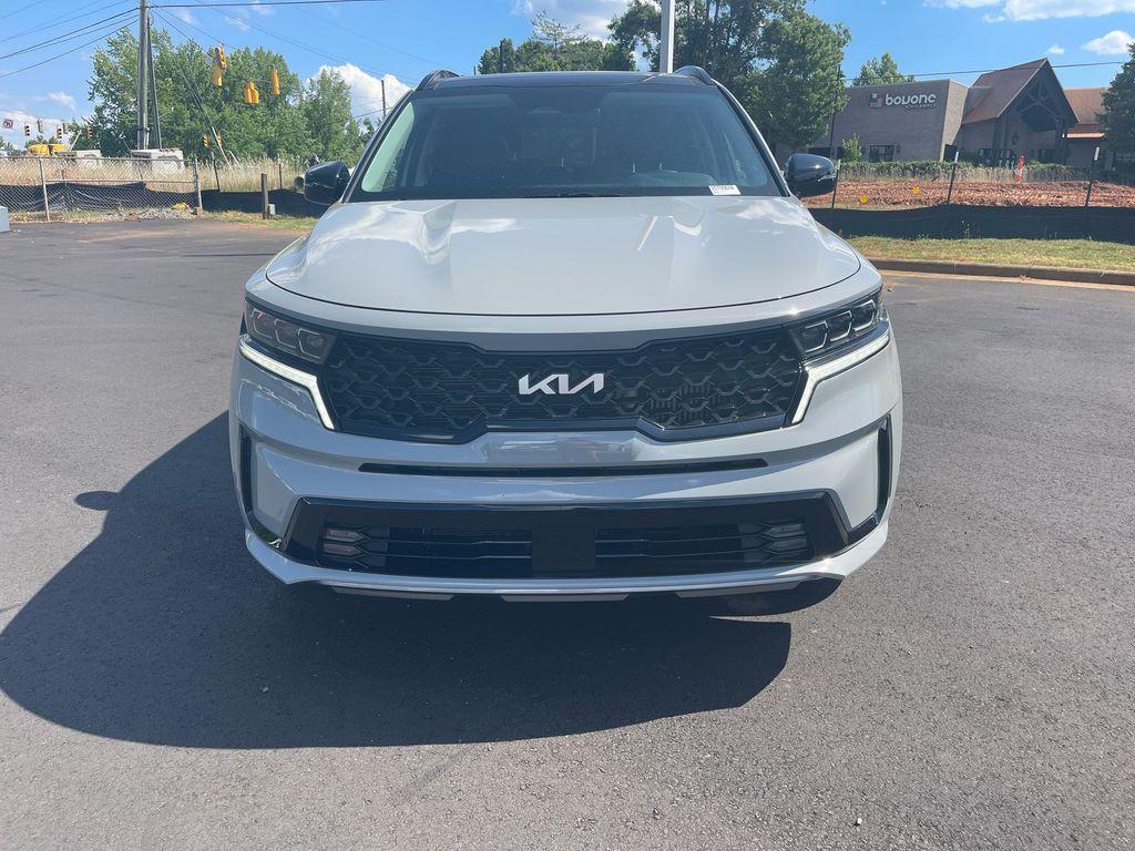 used 2022 Kia Sorento car, priced at $32,300