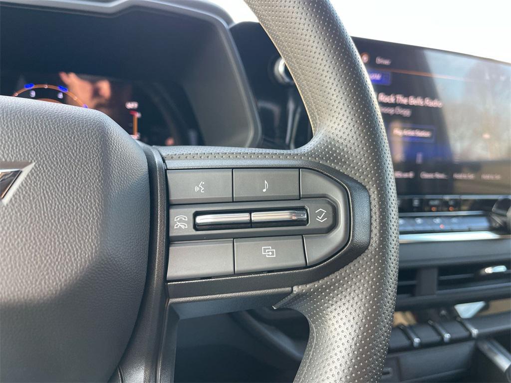 used 2023 Chevrolet Colorado car, priced at $29,880