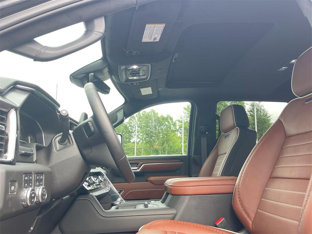 new 2025 GMC Sierra 2500 car, priced at $87,995