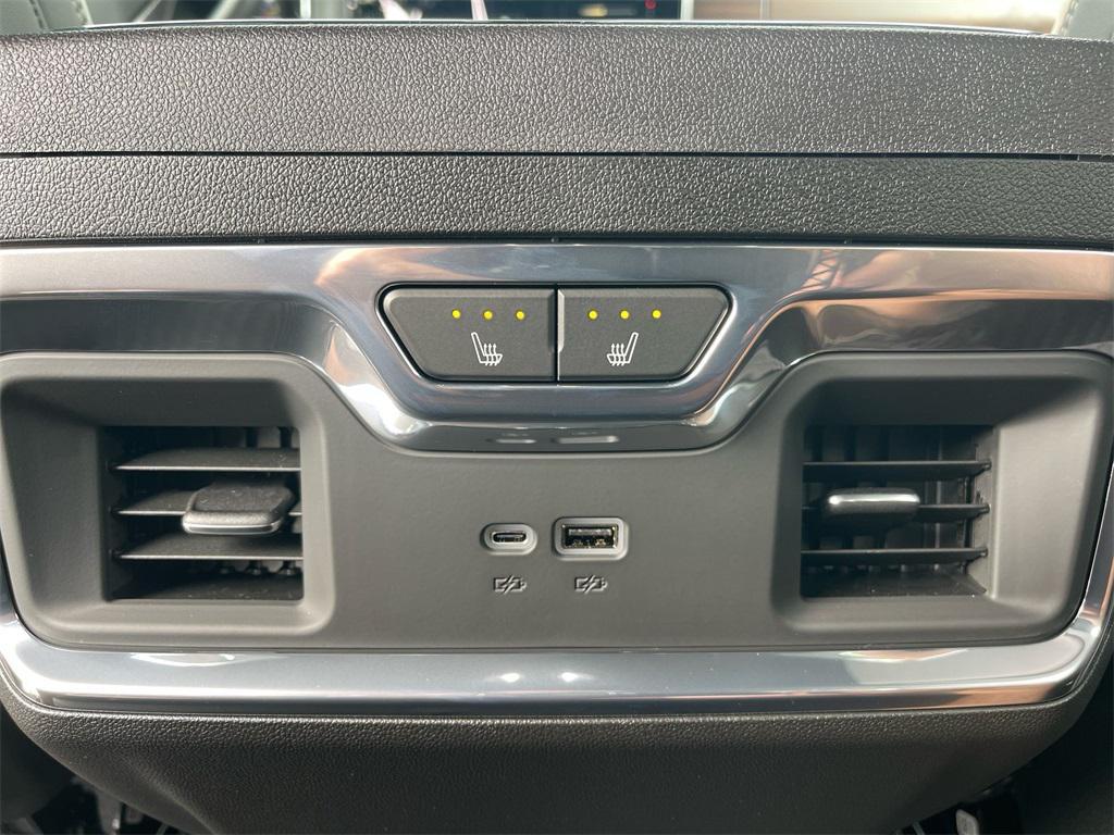 new 2025 GMC Sierra 2500 car, priced at $87,995