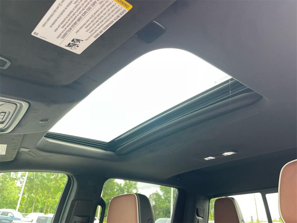 new 2025 GMC Sierra 2500 car, priced at $87,995