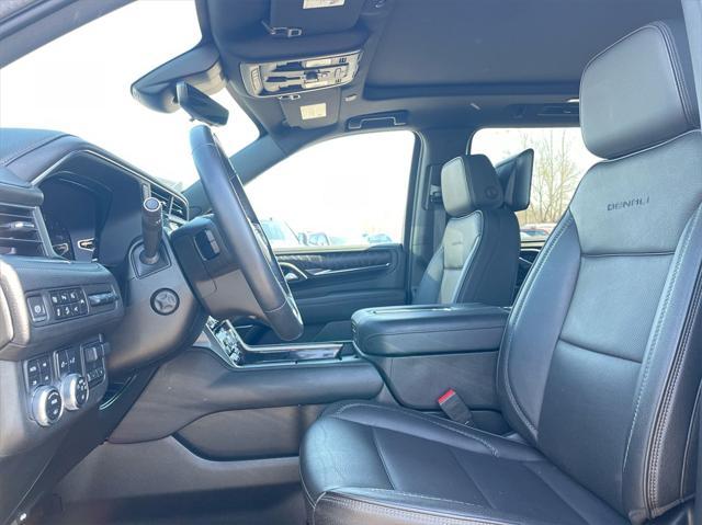 used 2023 GMC Yukon XL car