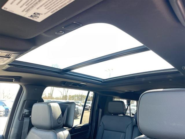 used 2023 GMC Yukon XL car