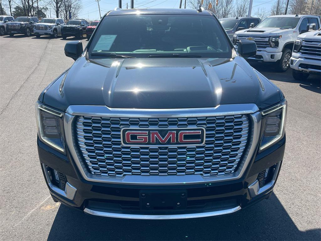 used 2023 GMC Yukon XL car