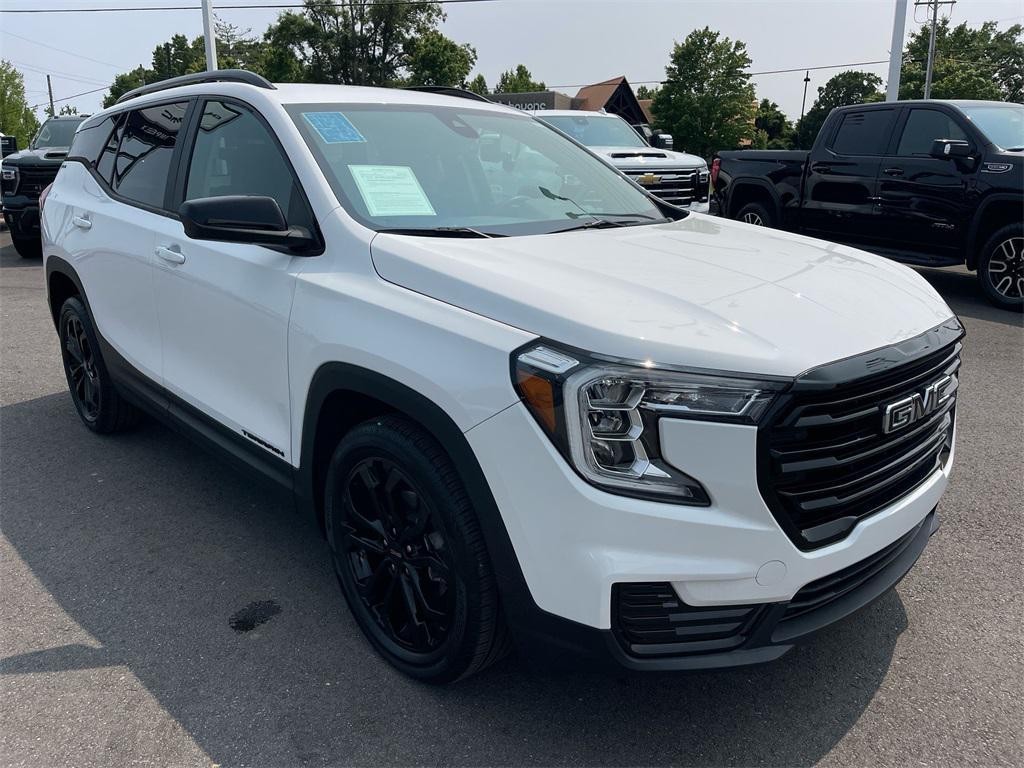 used 2022 GMC Terrain car, priced at $22,675