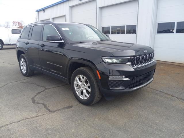 used 2023 Jeep Grand Cherokee car, priced at $28,850