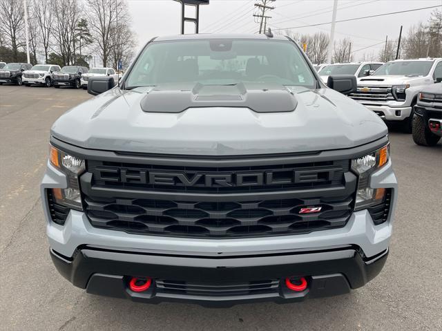 new 2025 Chevrolet Silverado 1500 car, priced at $43,995