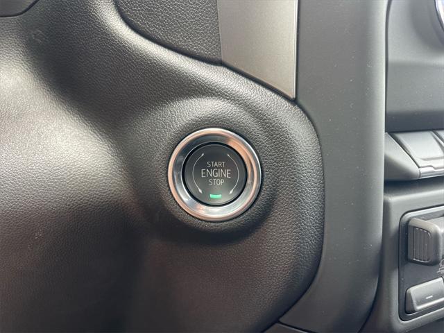 used 2024 GMC Sierra 1500 car, priced at $42,550
