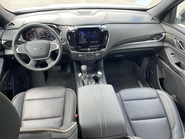 used 2023 Chevrolet Traverse car, priced at $43,280