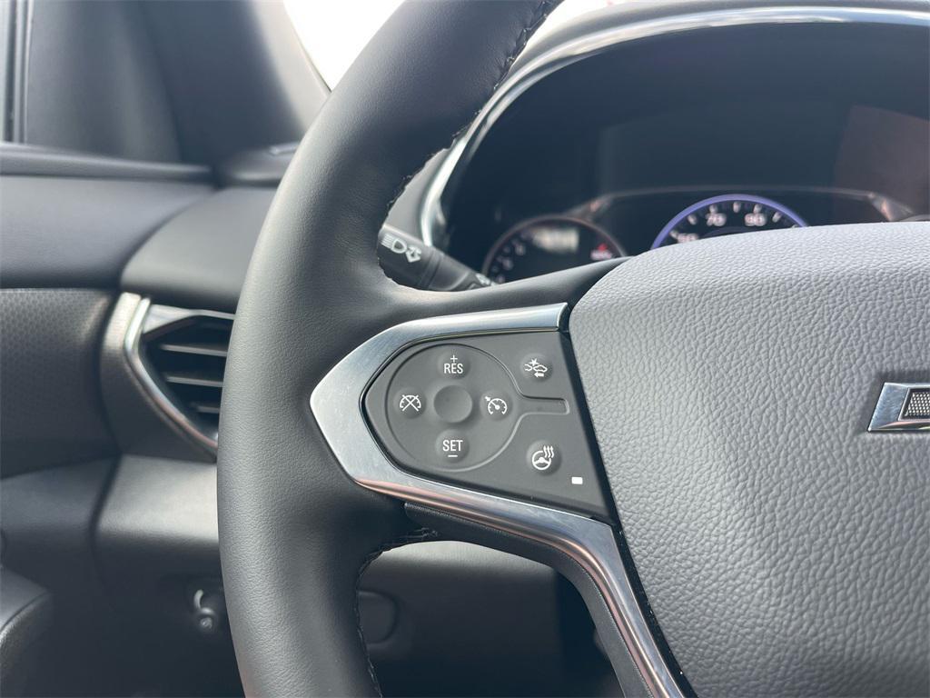 used 2023 Chevrolet Traverse car, priced at $41,978