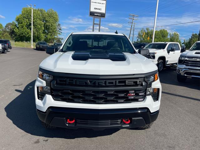 new 2025 Chevrolet Silverado 1500 car, priced at $42,995