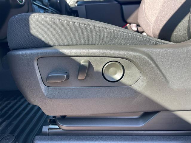 new 2025 Chevrolet Silverado 1500 car, priced at $42,995