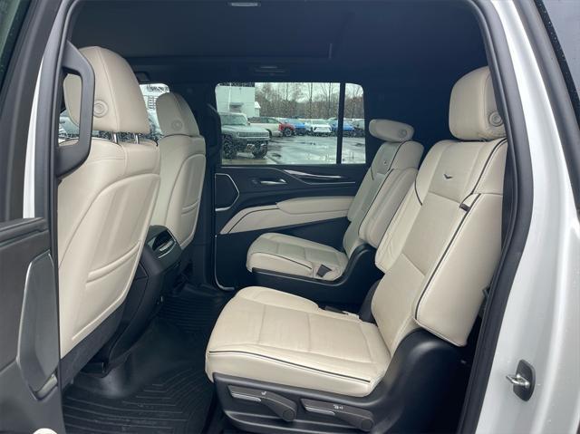 used 2023 Cadillac Escalade ESV car, priced at $75,880