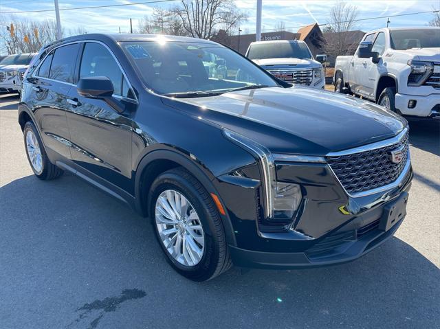 used 2024 Cadillac XT4 car, priced at $33,100