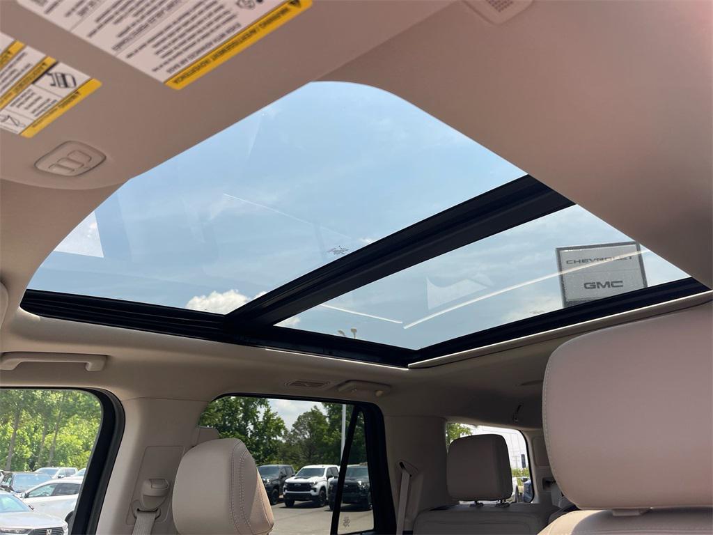 used 2024 Ford Expedition car, priced at $57,750