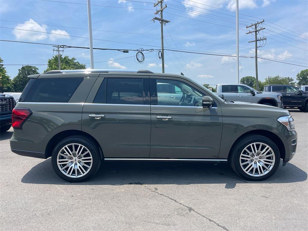 used 2024 Ford Expedition car, priced at $57,750