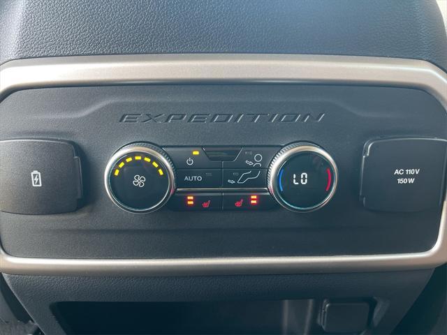 used 2024 Ford Expedition car, priced at $58,650