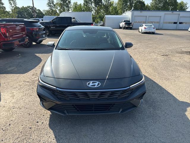 used 2024 Hyundai Elantra car