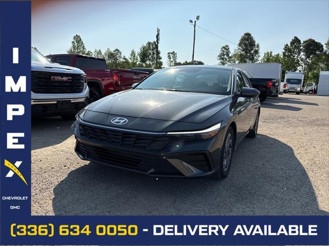 used 2024 Hyundai Elantra car