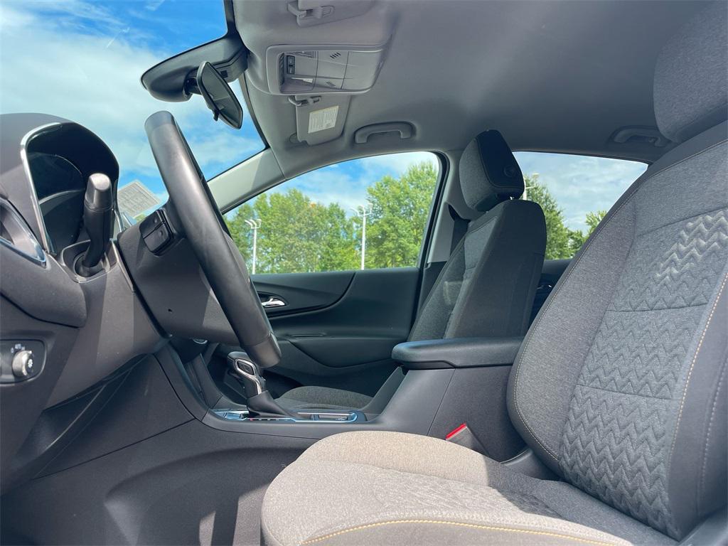 used 2024 Chevrolet Equinox car, priced at $24,457