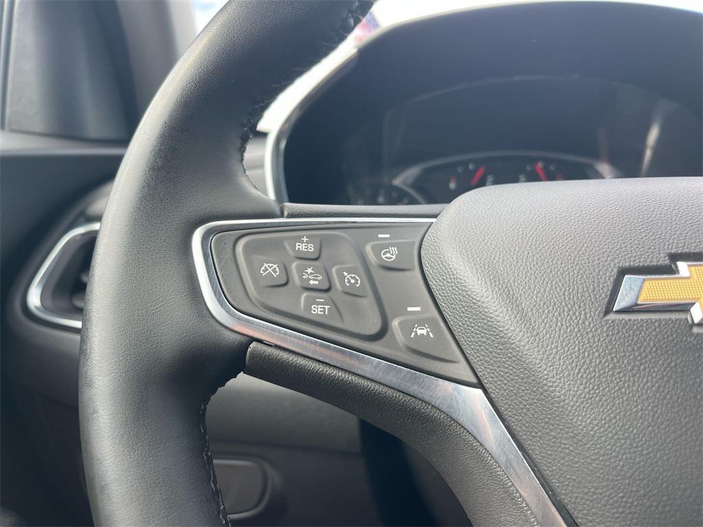 used 2024 Chevrolet Equinox car, priced at $24,457