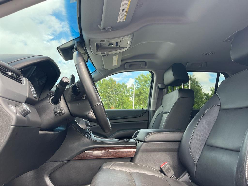 used 2017 GMC Yukon car