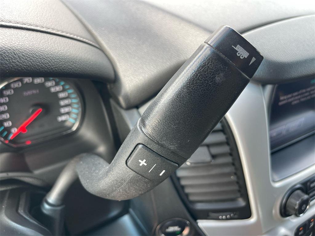 used 2017 GMC Yukon car