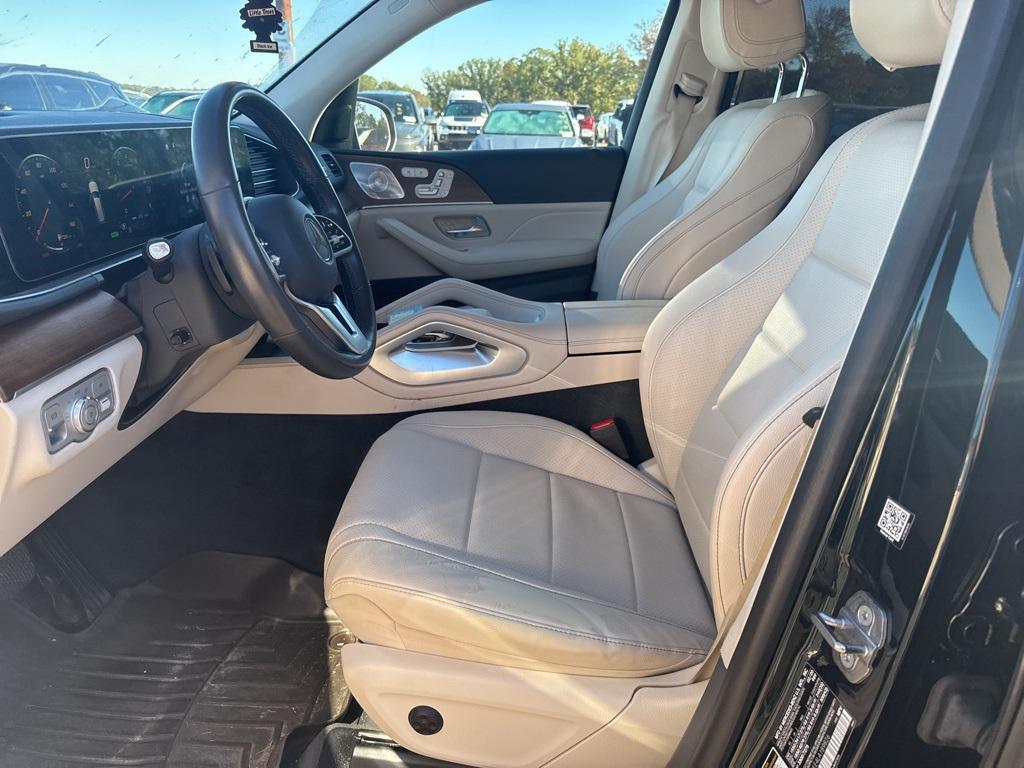 used 2020 Mercedes-Benz GLS 450 car, priced at $30,450