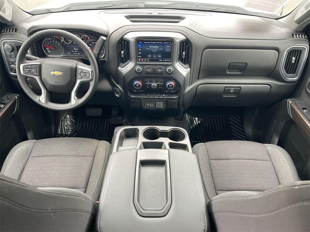 used 2022 Chevrolet Silverado 1500 car, priced at $33,680