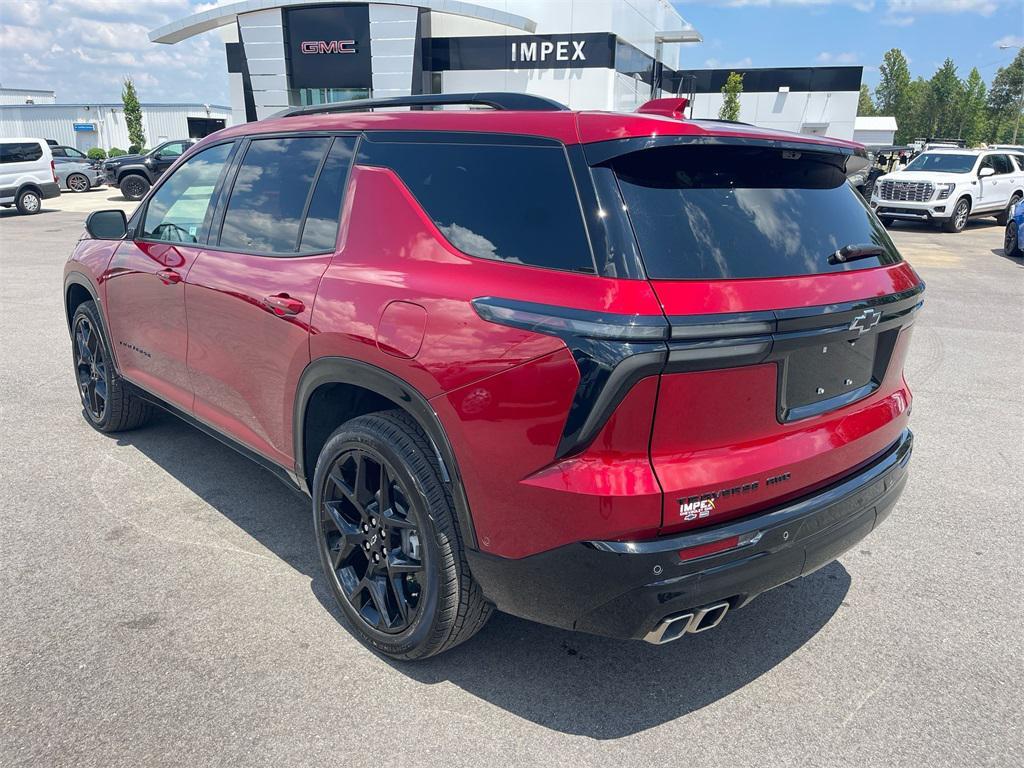 used 2024 Chevrolet Traverse car, priced at $52,560