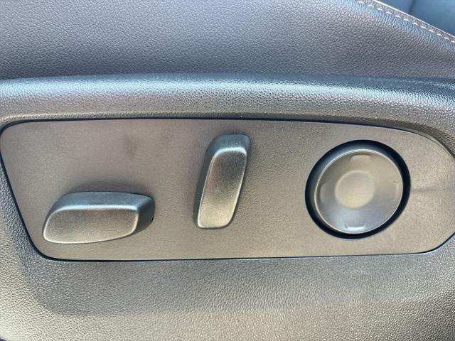 used 2024 GMC Yukon car, priced at $70,450