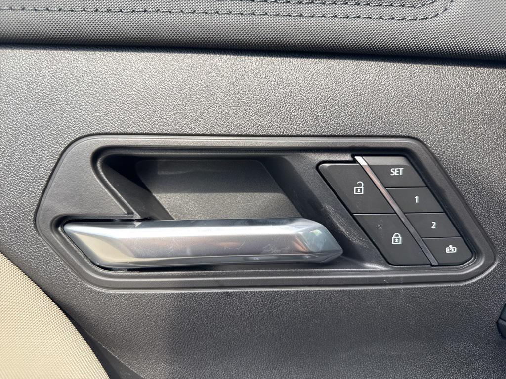 new 2026 GMC HUMMER EV SUV car, priced at $102,995