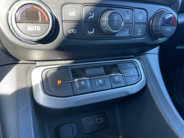 used 2023 GMC Acadia car, priced at $26,180